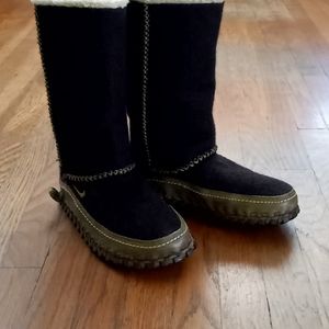 NIKE Valenka ACG Boots